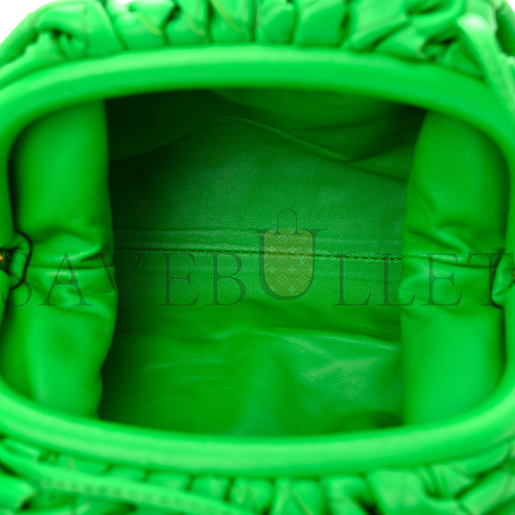 BOTTEGA VENETA NAPPA INTRECCIATO THE MINI POUCH CLUTCH PARAKEET (22*13*6cm) BOTTEGA VENETA NAPPA INTRECCIATO THE MINI POUCH CLUTCH PARAKEET (22*13*6cm)
